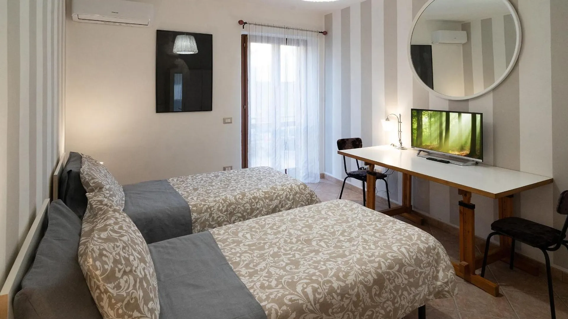 Ospitalita E Fotografia Hotel Agliana Guest house