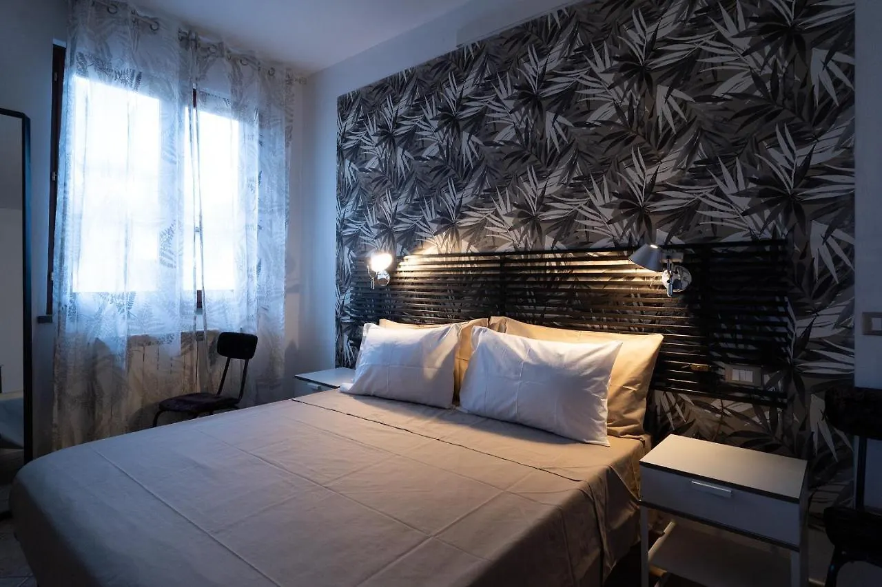 Ospitalita E Fotografia Hotel Agliana Affittacamere